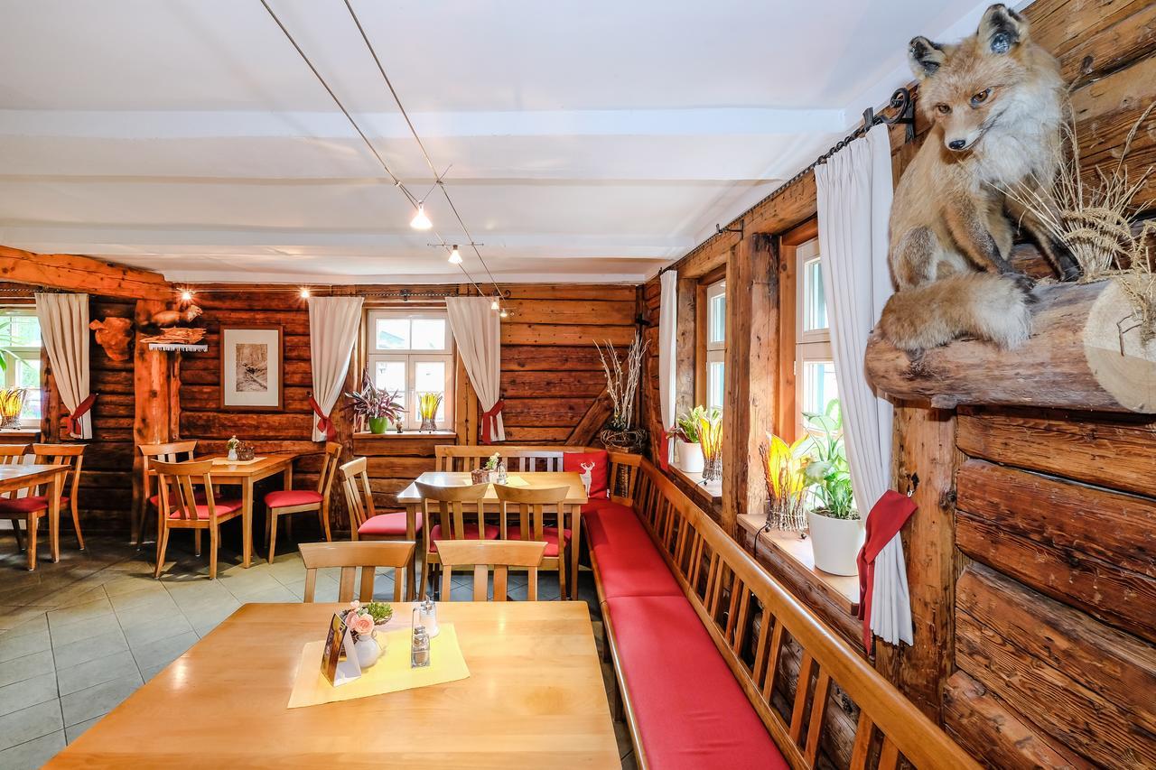 Hotel Garni Und Gaststaette Zum Holzfaeller Schierke Exterior foto