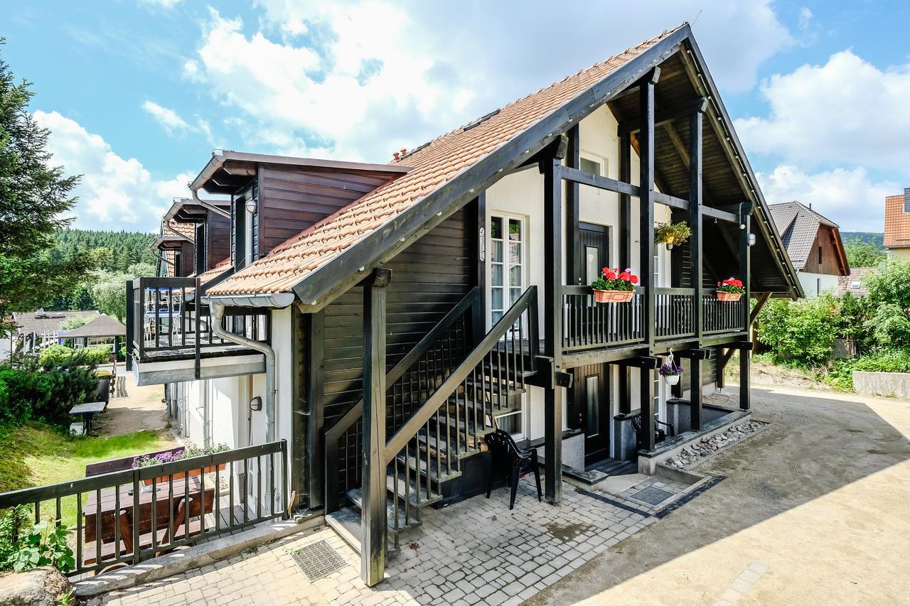 Hotel Garni Und Gaststaette Zum Holzfaeller Schierke Exterior foto